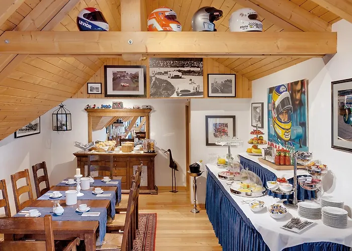 ホテル モータースポーツ 3*